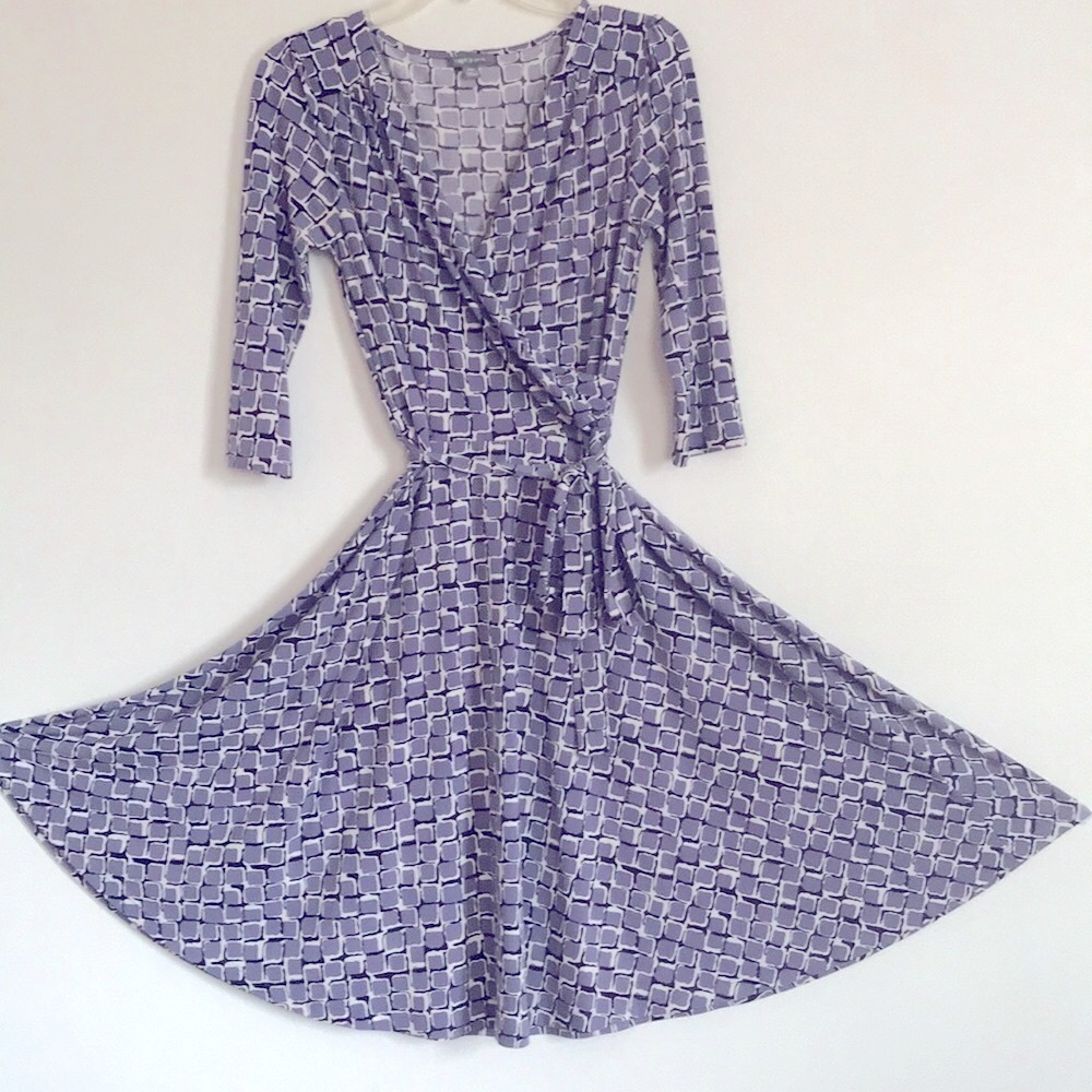 3/4 sleeves v-neck midi dress size PM